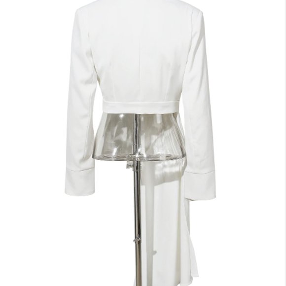 White Asymmetrical Blouse ❄️ - Picture 5 of 7